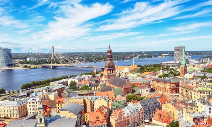 Latvia to Mandate E-Invoicing for B2G and B2B Transactions Starting 2025