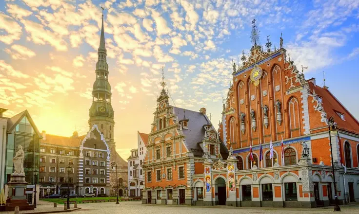 Latvia Postpones B2B E-Invoicing Mandate to 2028 Amid Technical Delays