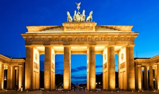 Mandatory E-invoicing in Germany: 2025 Dates and Details Explained